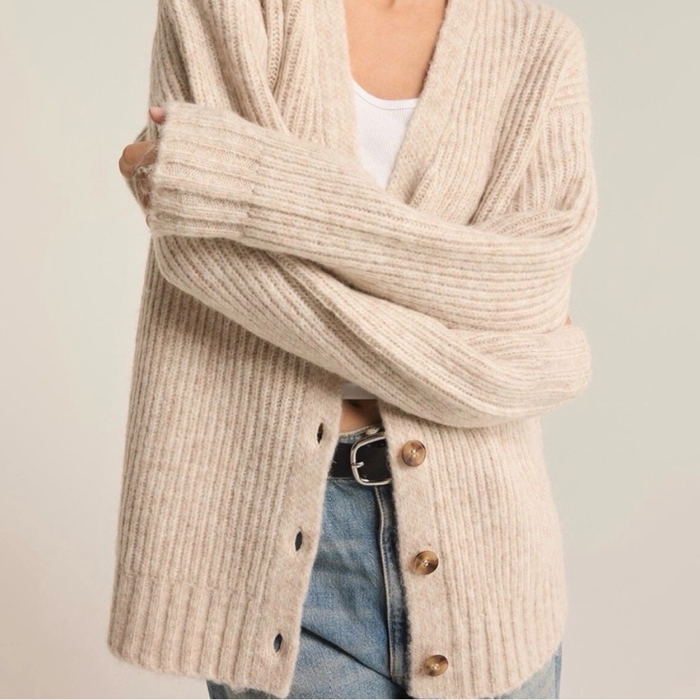 Z Supply Women's Josie Cardigan Sweater in Oatmeal Size Large - Picture 2 of 9